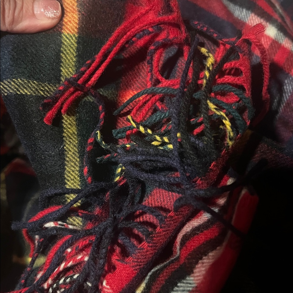 Johnston’s of Elgin scarf/ shawl cashmere